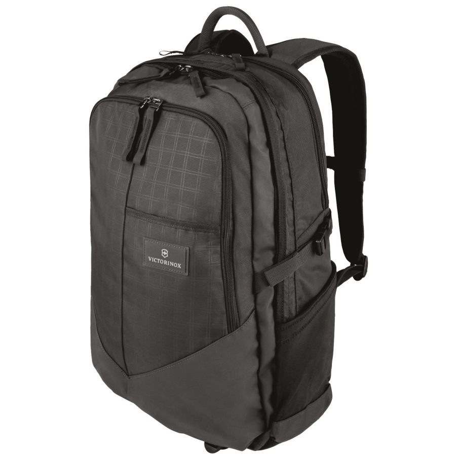 Victorinox Altmont Dlx 17" Laptop Backpack, black